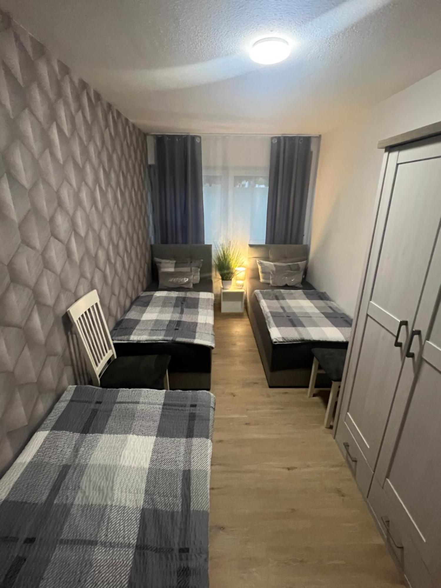 Ferienwohnung Viktoria Гота Екстер'єр фото
